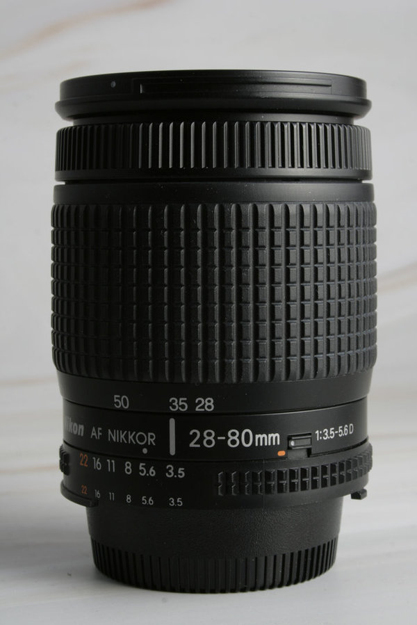 webersfotoshop Nikon AF Zoom-Nikkor 28-80mm 3.5-5.6D inkl. Equipment; gebraucht