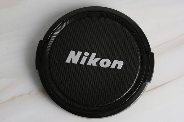 Nikon Objektivdeckel 72mm klemm Kunststoff schwarz; gebraucht