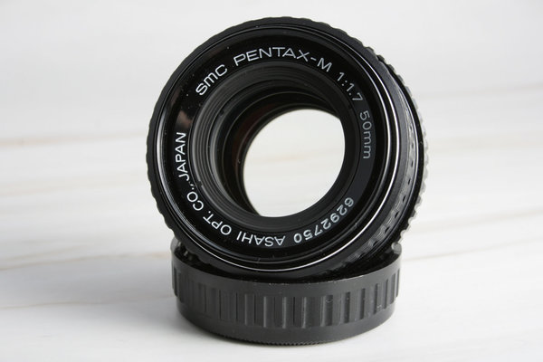 webersfotoshop Pentax Asahi SMC Pentax-M 1.7/50mm Standardobjektiv inkl. Equipment