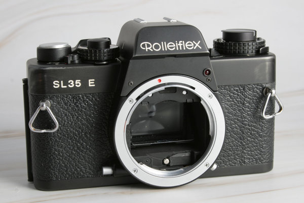 webersfotoshop Rollei Rolleiflex SL35 E Gehäuse schwarz Spiegelreflexkamera Body; gebraucht